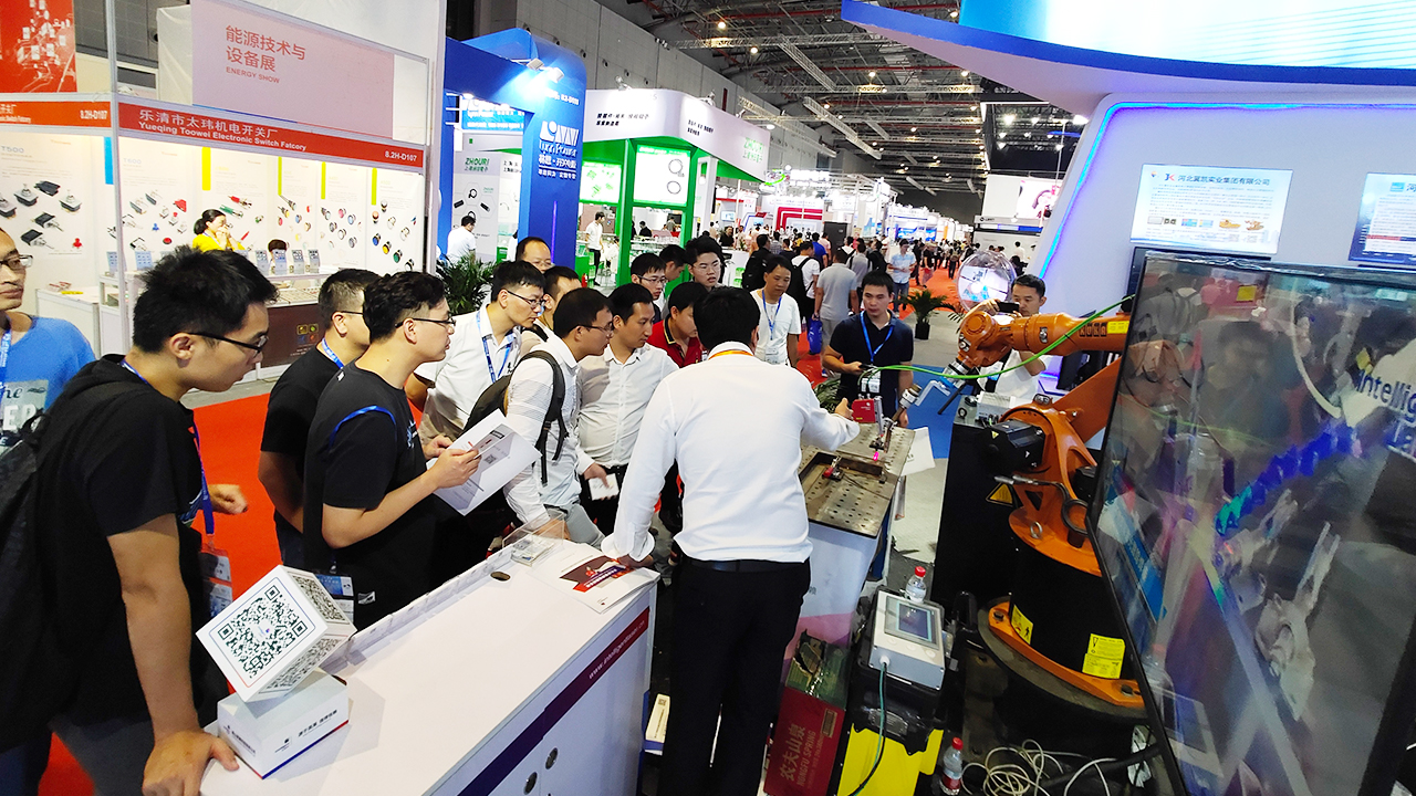 国产亚洲一区二区在线观看