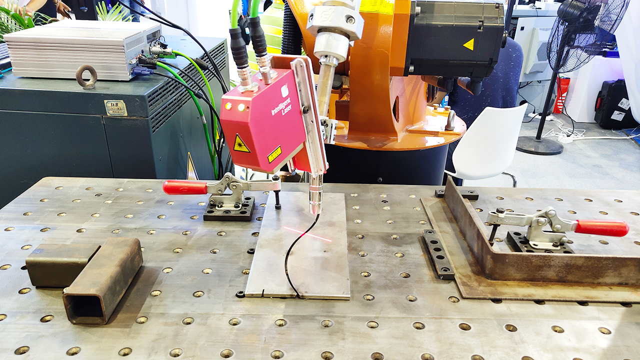 国产亚洲一区二区在线观看