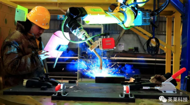 国产亚洲一区二区在线观看