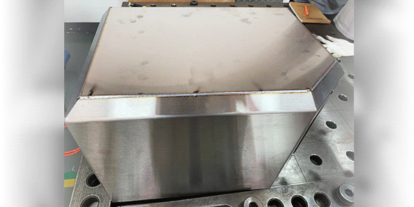 国产亚洲一区二区在线观看