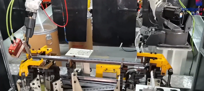 减少焊材损耗，提高智能水平，英莱焊缝跟踪系统为汽车行业发展创造价值！